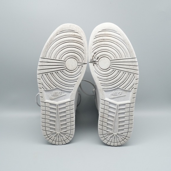 Nike Air Jordan 1 Retro High OG CO.JP Tokyo Neutral Grey Mens Size 10 DC1788 029 - Picture 7 of 11